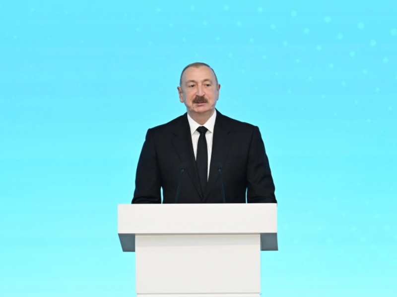 Prezident İlham Əliyev: Xəzər Neft və Qaz Sərgisi müasir Azərbaycanın enerji inkişafının təməlini qoydu