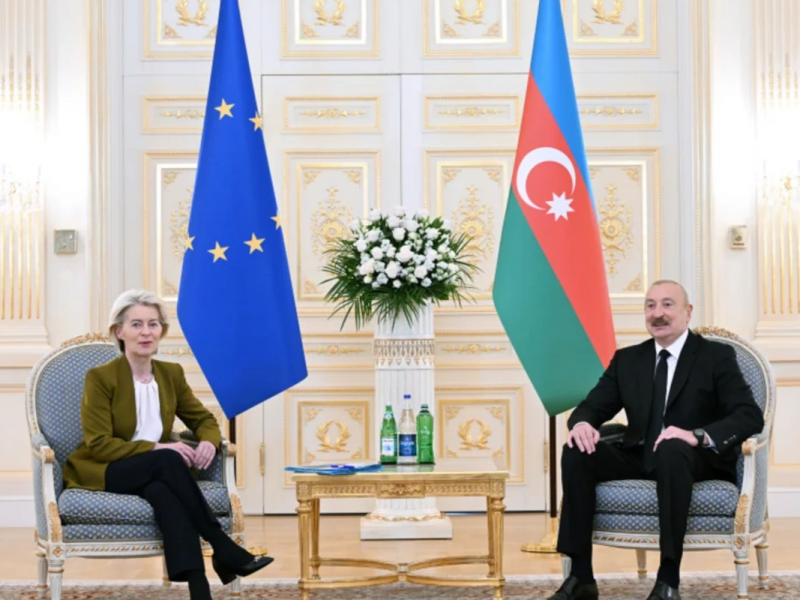 İlham Əliyev və Ursula fon der Lyayen mətbuata bəyanatlarla çıxış ediblər